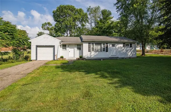 2106 Harris Highway, Washington, WV 26181