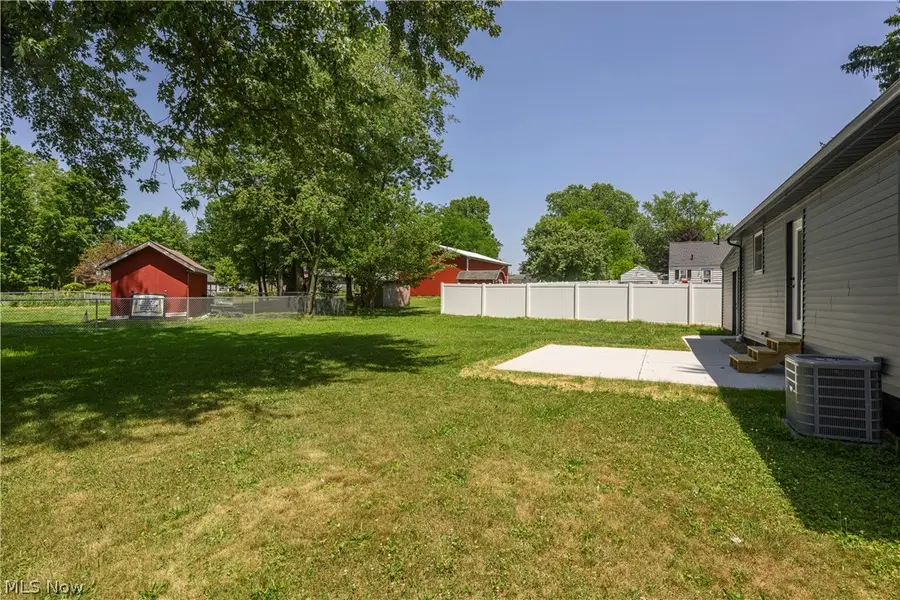 519 W Fike Avenue, Orrville, OH 44667 - #3