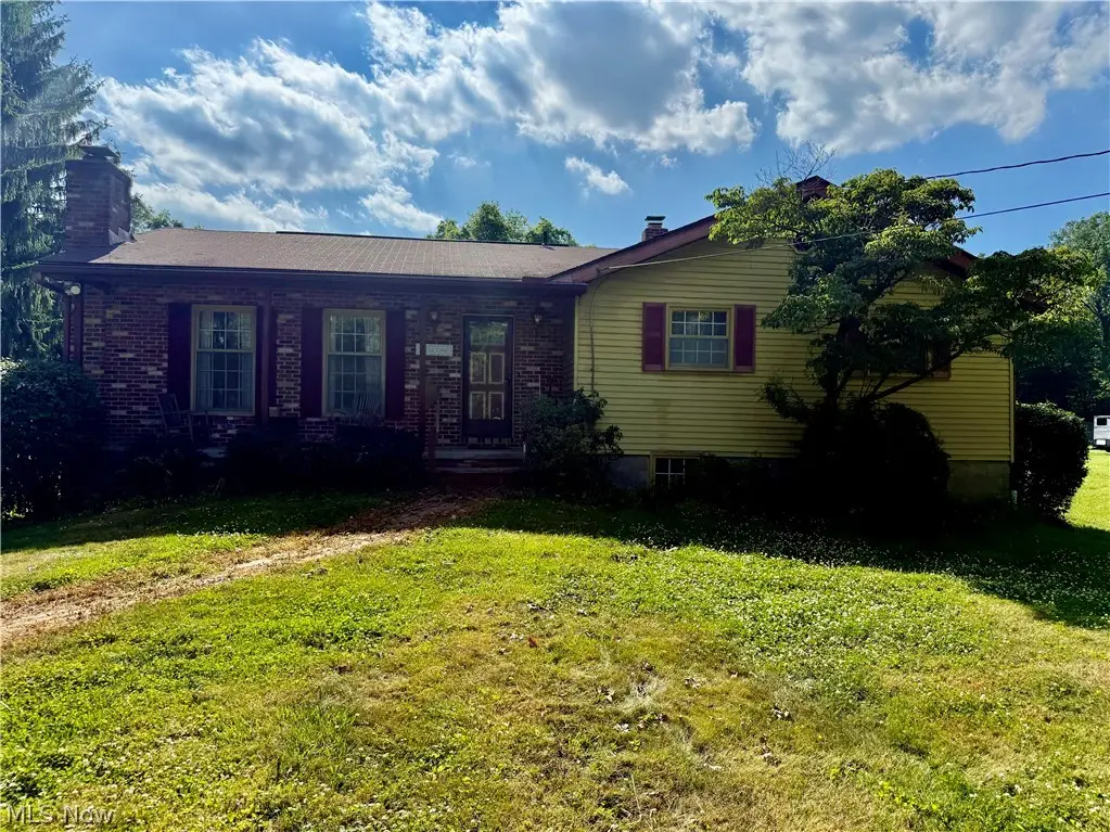 5920 Weaver Road, New Franklin, OH 44216 - #1
