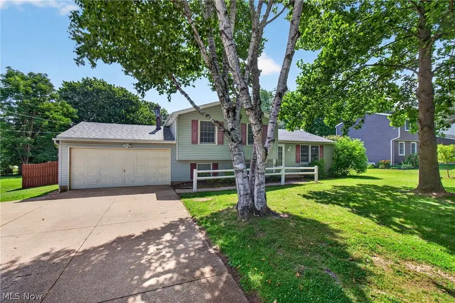 3110 Bronco Drive, Clinton, OH 44216 - #2
