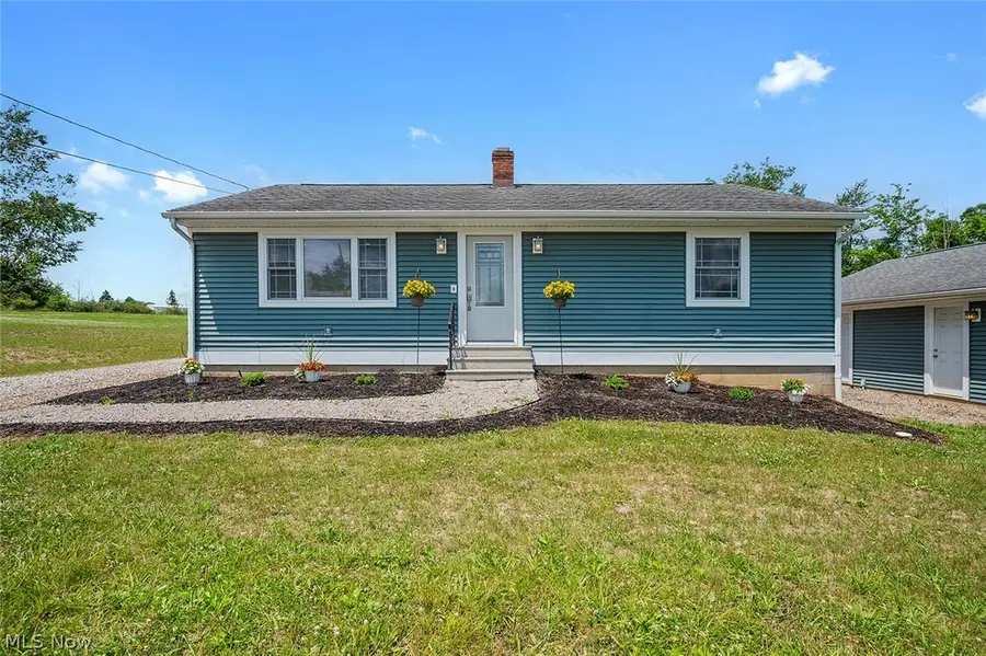 7562 Richmond Road, Oakwood, OH 44146 - #3
