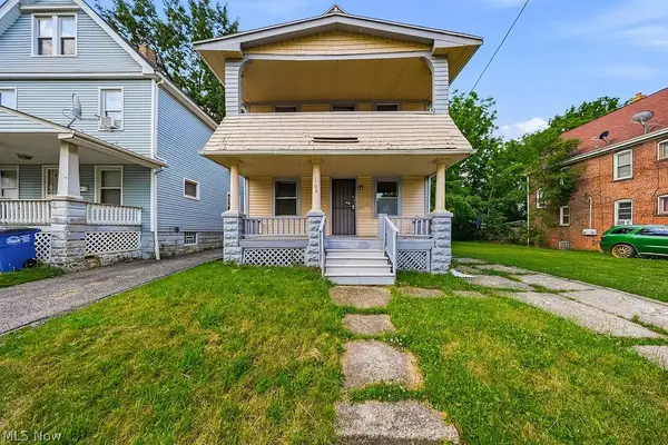 11702 Honeydale Avenue, Cleveland, OH 44120