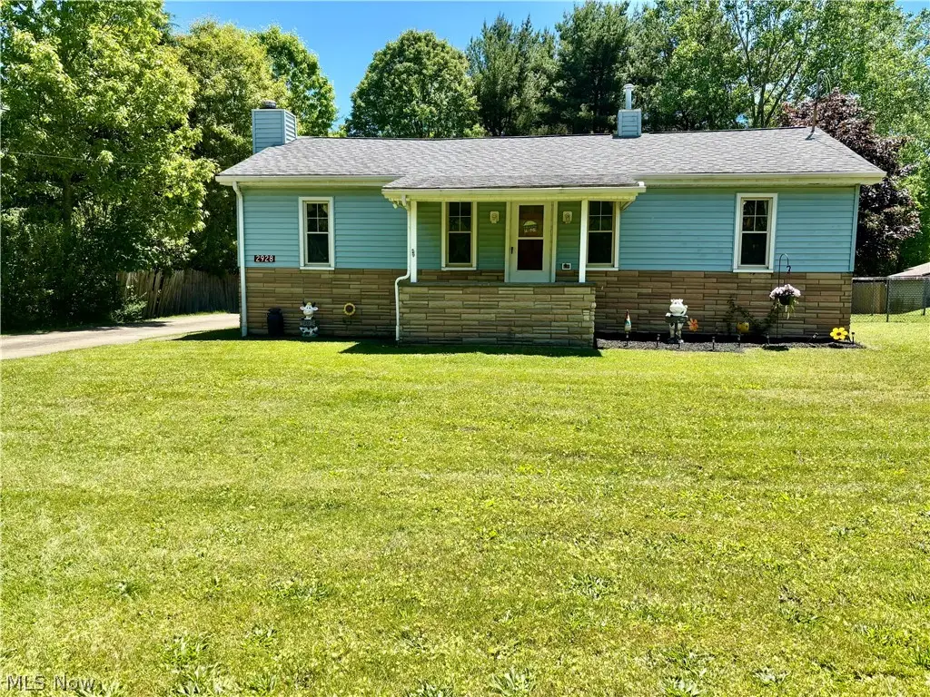 2928 W Liberty Street, Girard, OH 44420 - #1