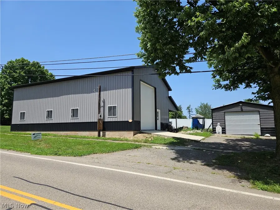 152 Liberty E Street, Martinsburg, OH 43037 - #2