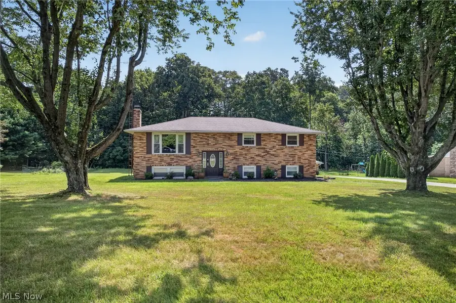 8494 E Wadora Nw Circle, North Canton, OH 44720 - #3