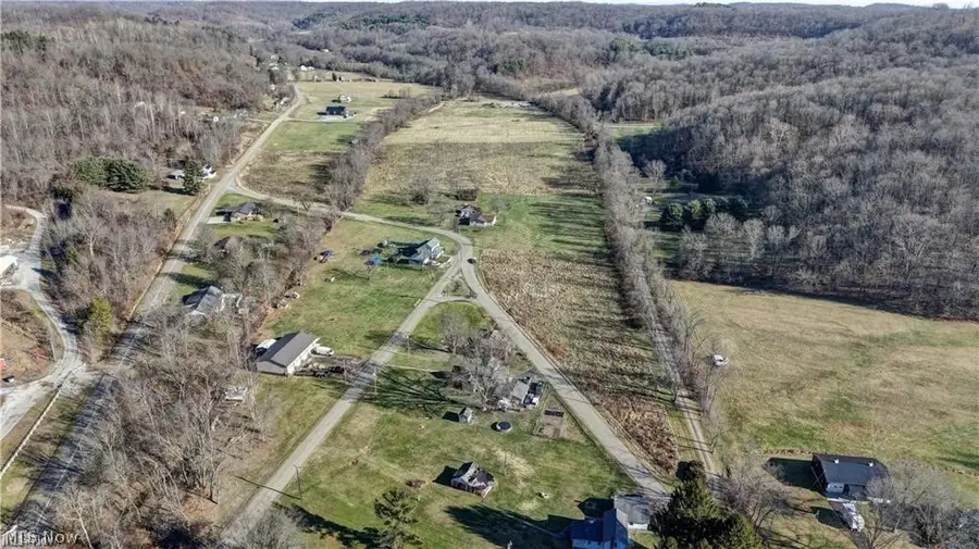 Canary Se Road, Midvale, OH 44653 - #2