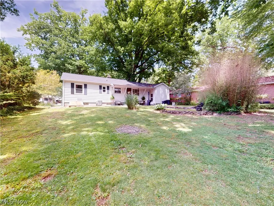 1051 Crown Avenue, Ravenna, OH 44266 - #3