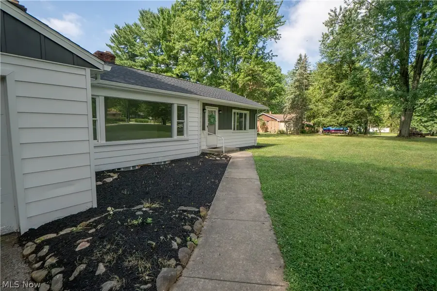 17684 Alexander Road, Walton Hills, OH 44146 - #3