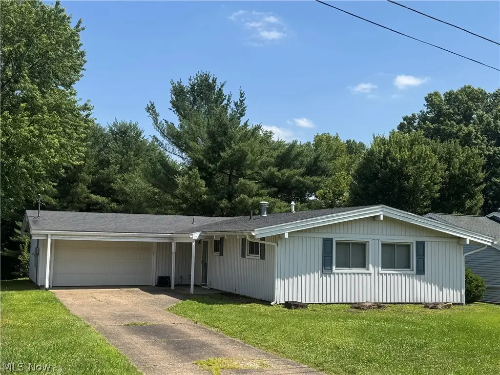 407 Edgewood Drive, Marietta, OH 45750 - #1