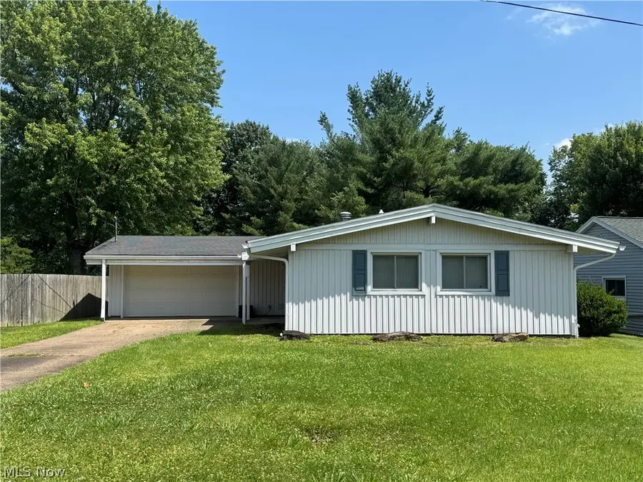 407 Edgewood Drive, Marietta, OH 45750 - #2