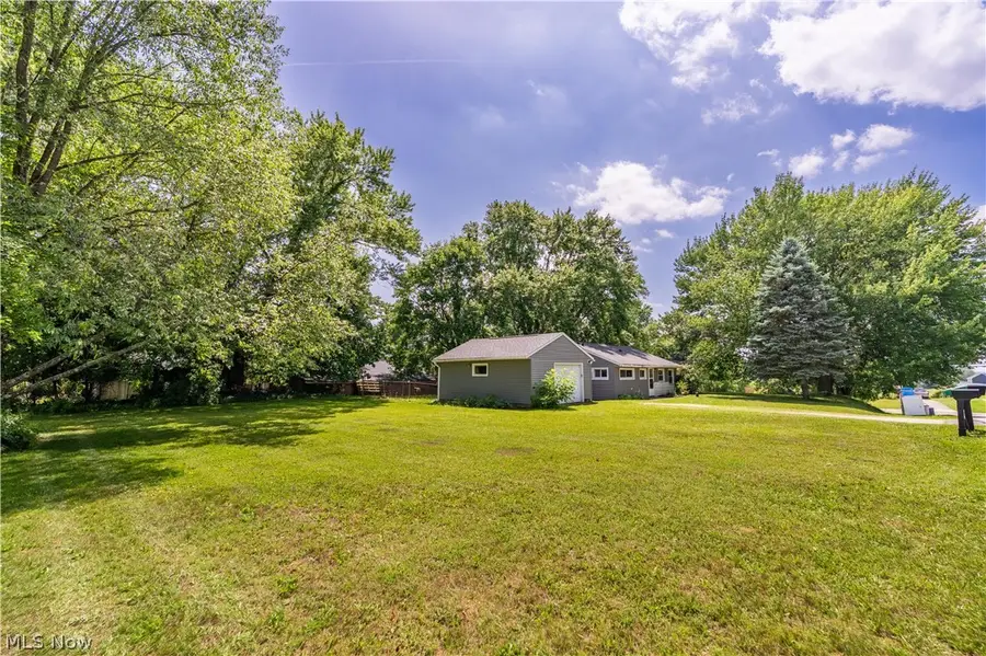 5061 Thursby Road, North Canton, OH 44720 - #3