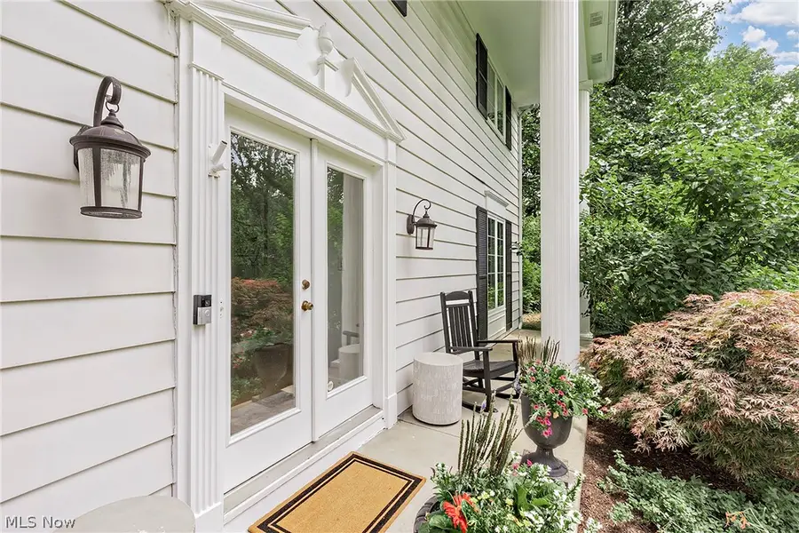 3189 Lander Road, Pepper Pike, OH 44124 - #2