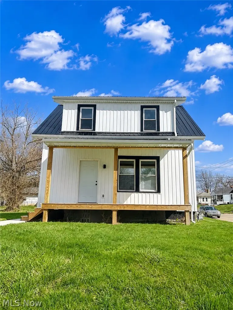 750 Pine Street, Zanesville, OH 43701 - #1