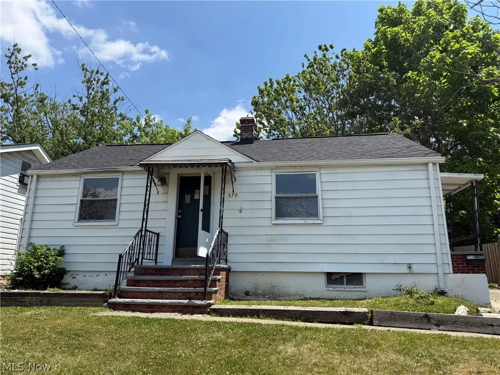 579 Helper Drive, Bedford, OH 44146 - #1
