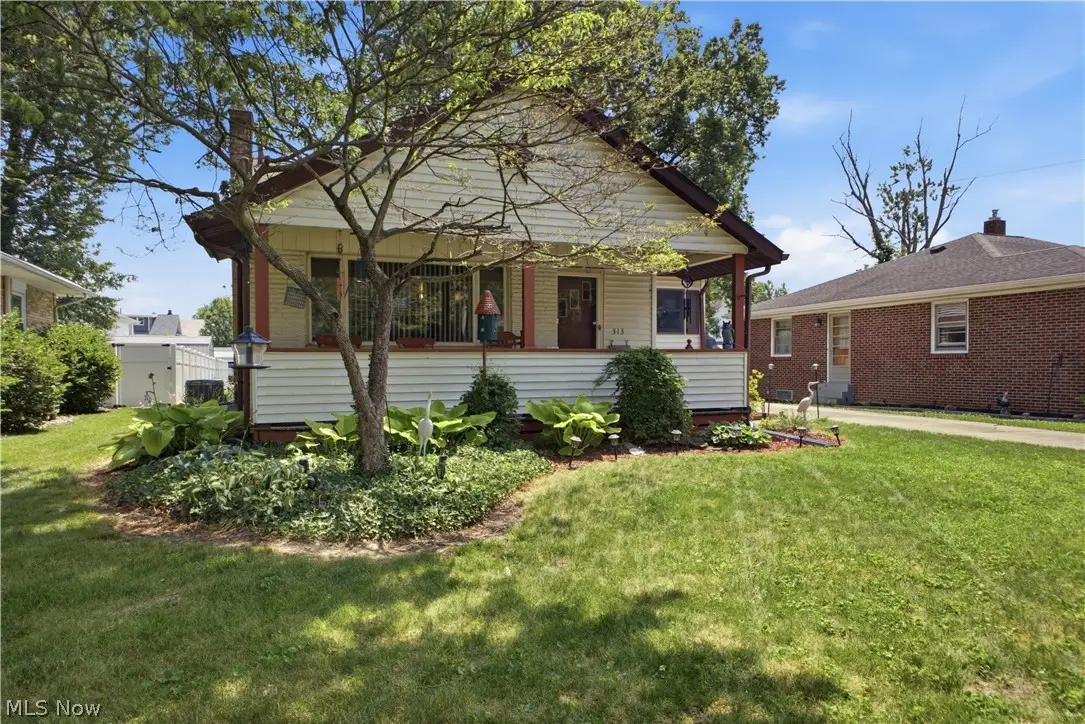 313 S Canal Street, Newton Falls, OH 44444 - #1
