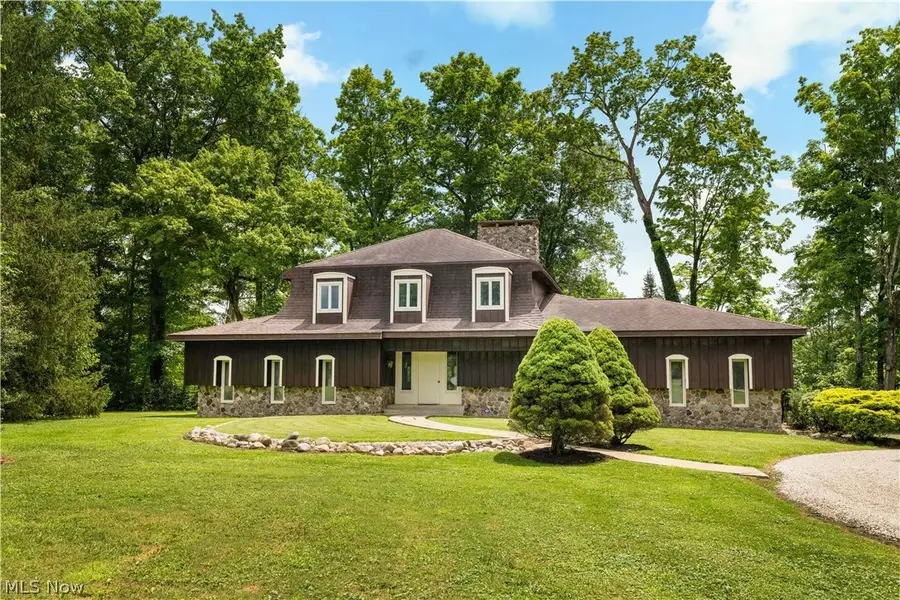 5587 Charleston Road, Newton Falls, OH 44444 - #2