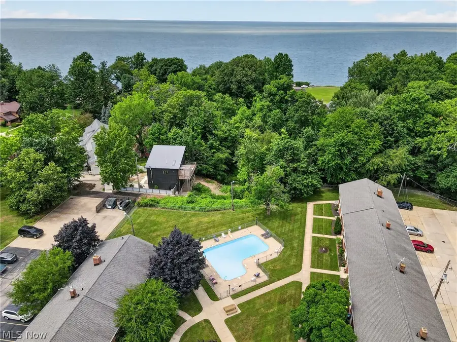 27651 Lake Shore Boulevard #C4, Euclid, OH 44132 - #2