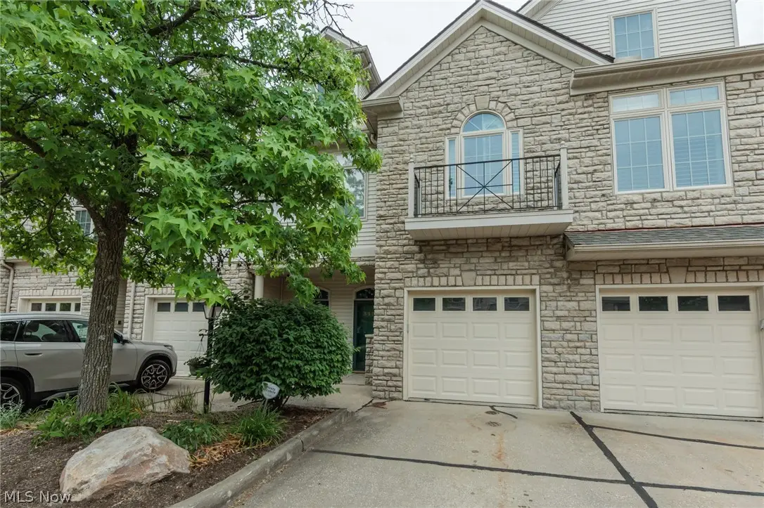 3192 Richmond Road, Beachwood, OH 44122 - #1