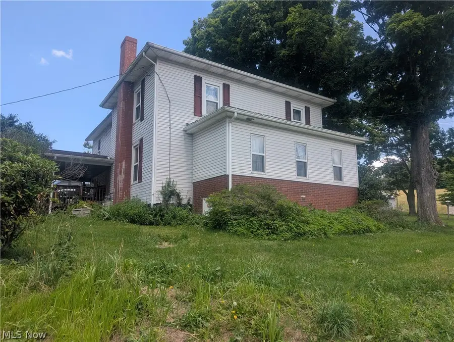 2011 Gordon Nw Road, Dover, OH 44622 - #2