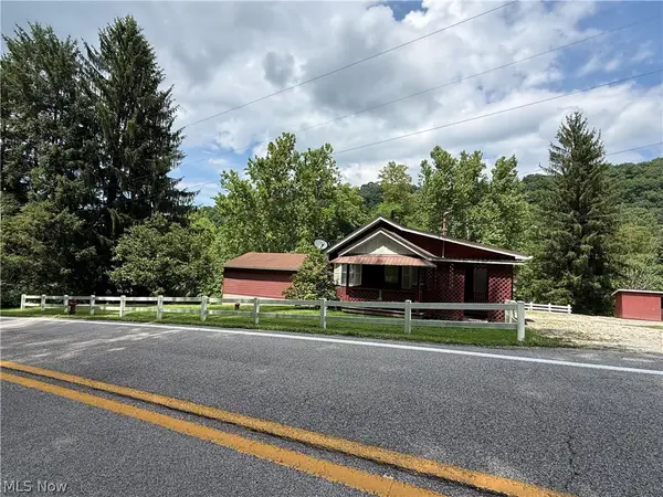 2061 Harmon Creek Drive, Colliers, WV 26035