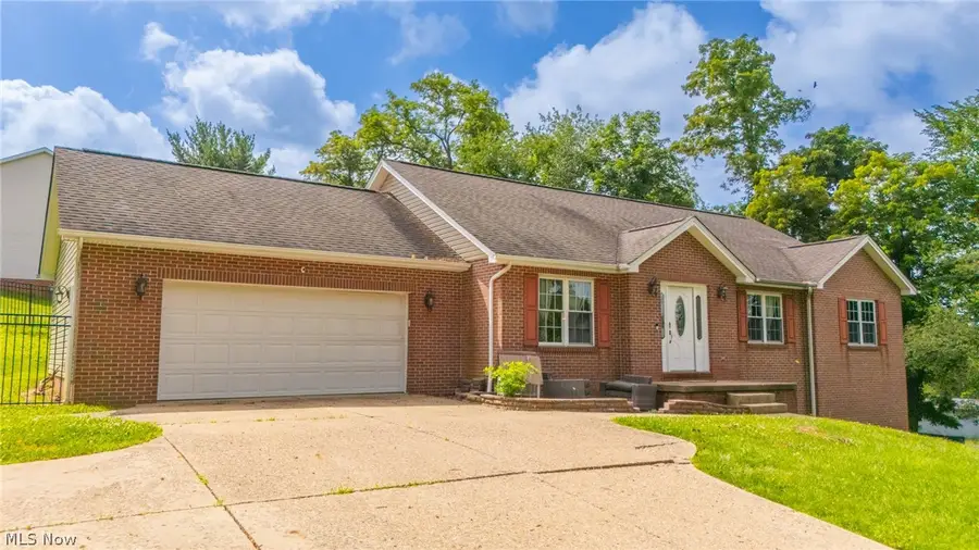 1 Edinburgh Way, Saint Clairsville, OH 43950 - #2