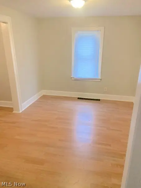 627 Roscoe Avenue, Akron, OH 44306 - #2