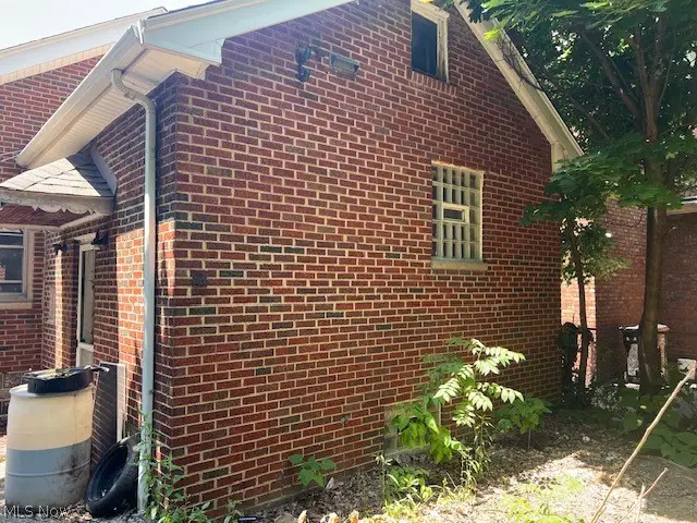 1003 Nathaniel Road, Cleveland, OH 44110 - #3