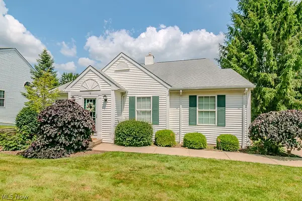 118 Kensington Court, Aurora, OH 44202