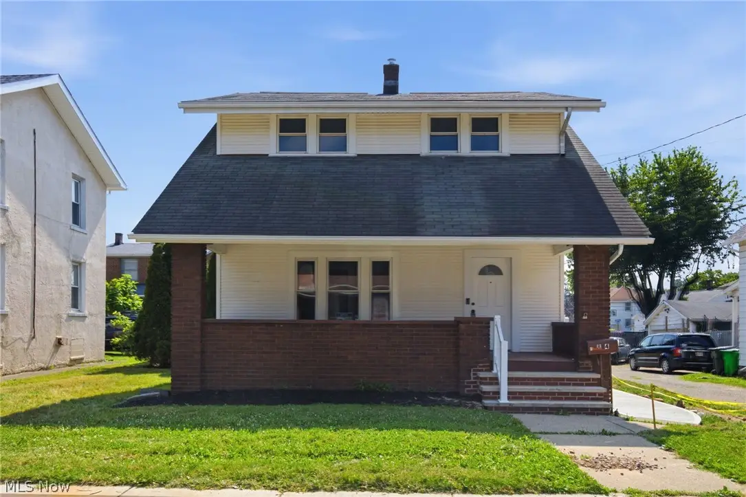 854 9th Ne Street, Massillon, OH 44646 - #1