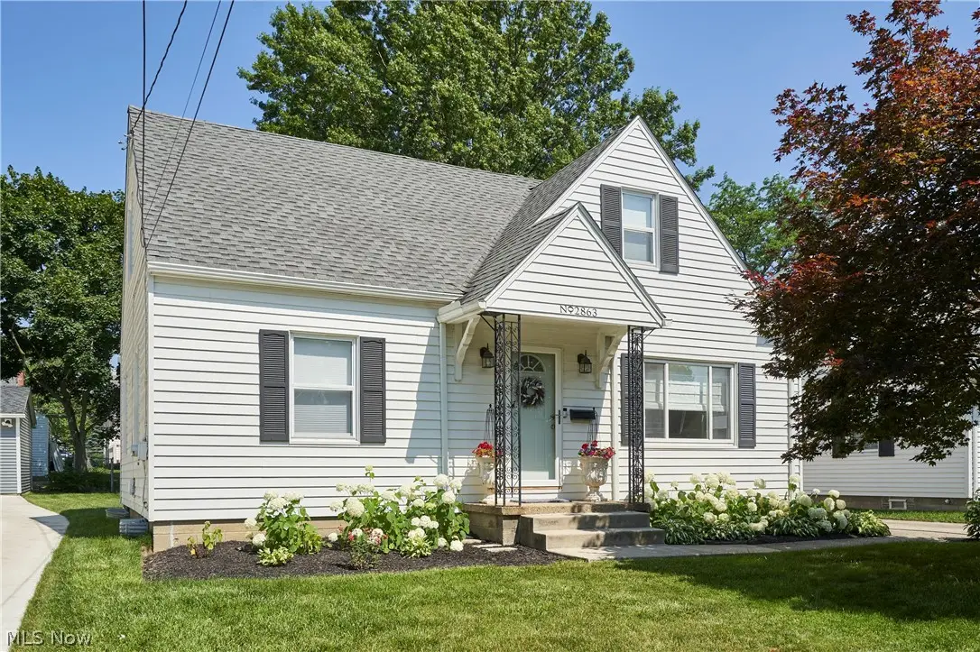 2863 11th Street, Cuyahoga Falls, OH 44221 - #1
