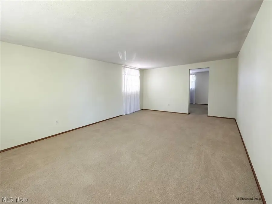 735 Maurine Drive, Columbus, OH 43228 - #2