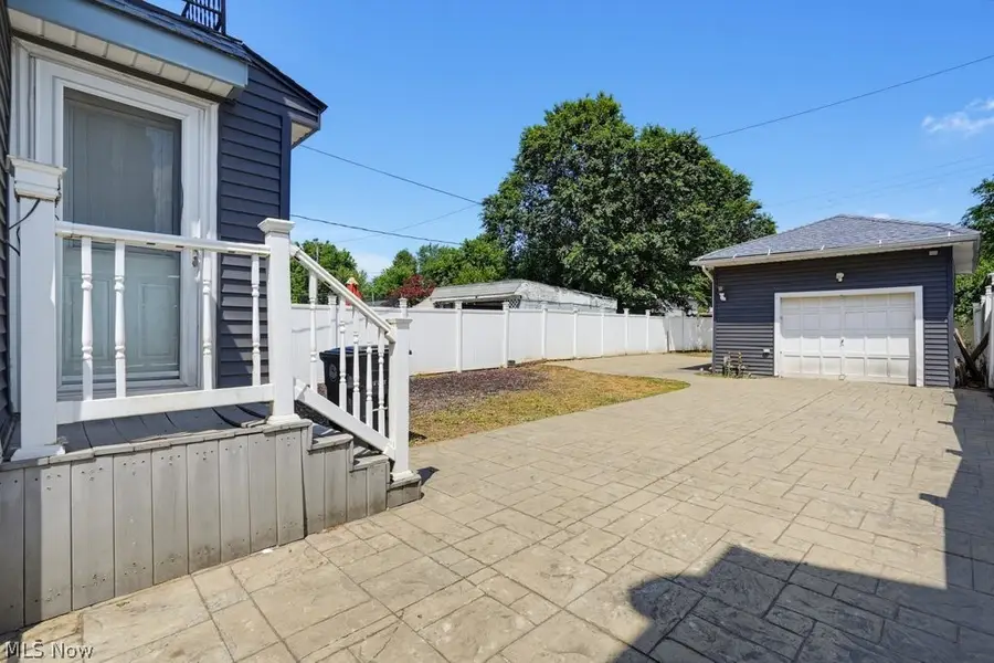 3937 W 23rd Street, Cleveland, OH 44109 - #3