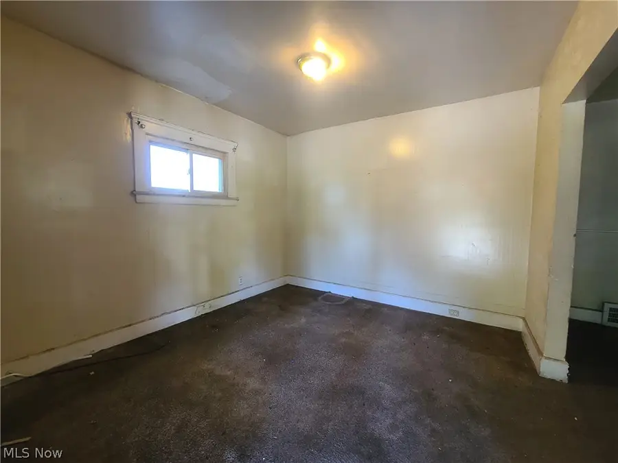 12419 Locke Avenue, Cleveland, OH 44108 - #3