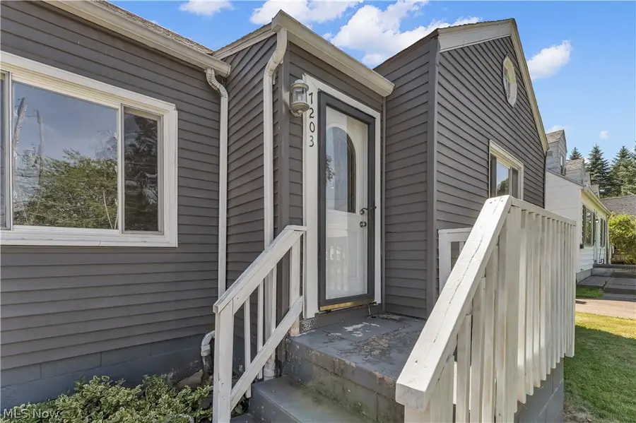7203 Amherst Avenue, Boardman, OH 44512 - #2