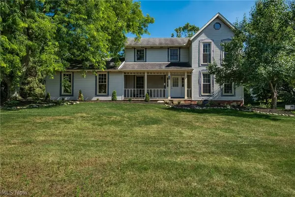 4325 Larchwood Nw Circle, Canton, OH 44718