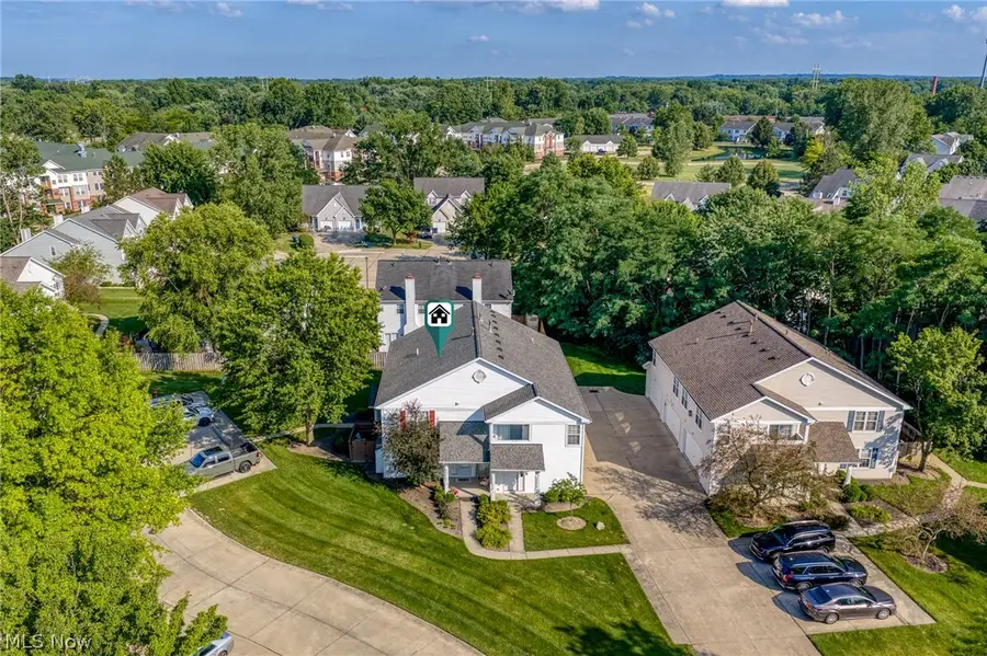 23213 Grist Mill Court #27A, Olmsted Falls, OH 44138 - #2