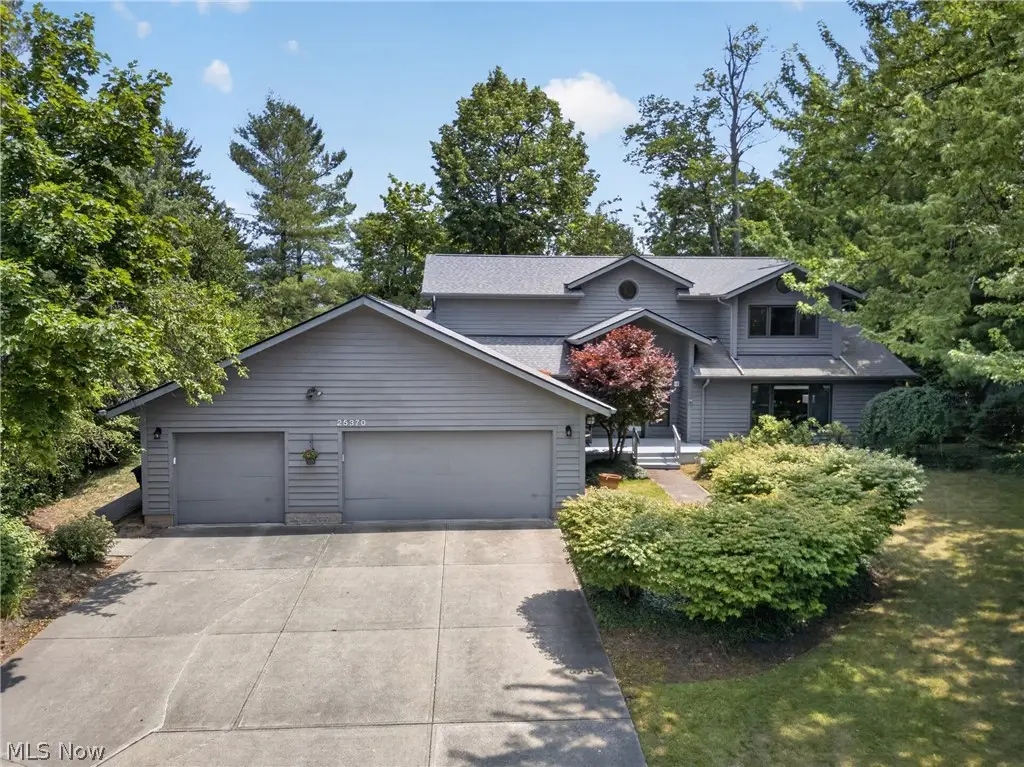 25370 Letchworth Road, Beachwood, OH 44122 - #1