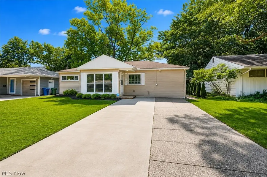 6531 Denison Boulevard, Parma Heights, OH 44130 - #2