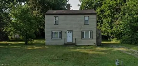 97 W Calla W Road, Poland, OH 44514