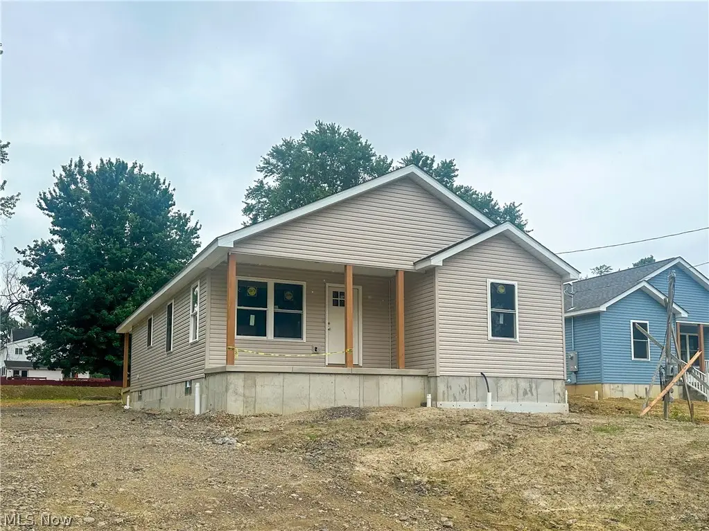 175 Hayward Avenue, Conneaut, OH 44030 - #1