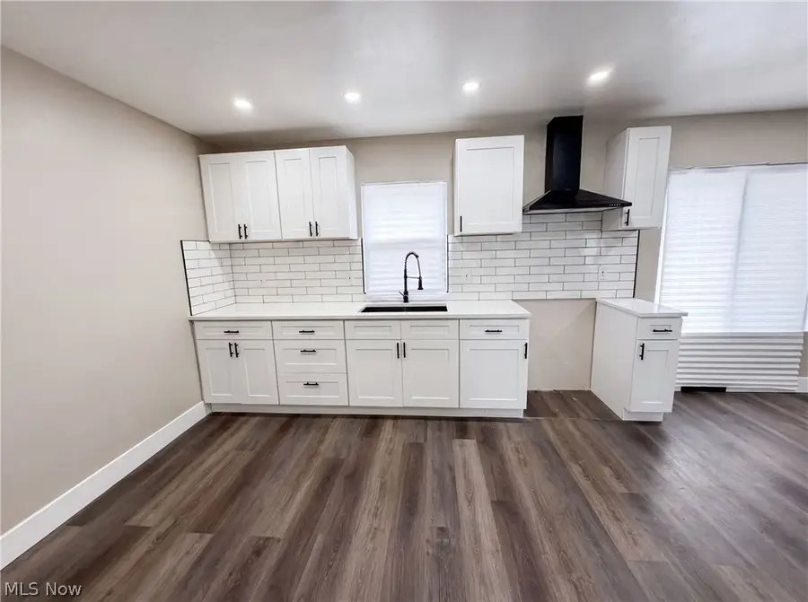 2821 E 127th Street, Cleveland, OH 44120 - #2