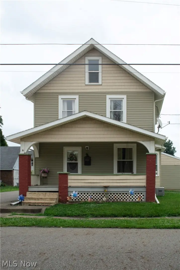 602 S Mill Street, Louisville, OH 44641 - #1