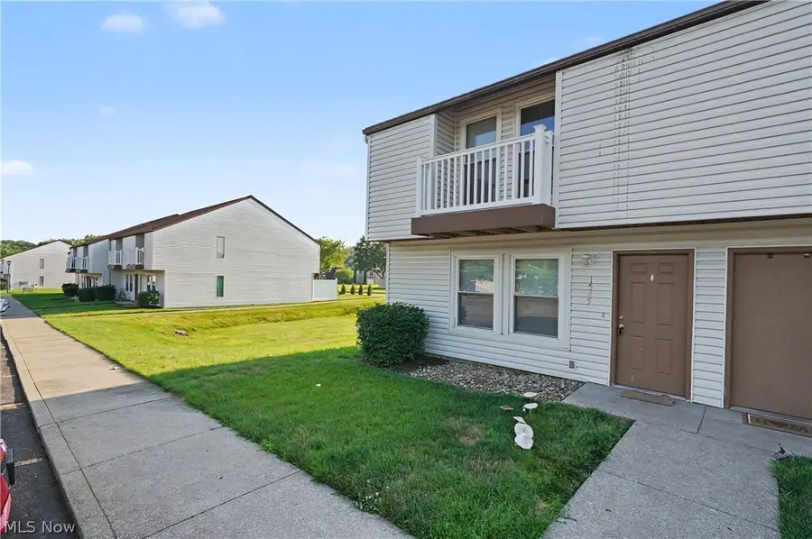 1545 Whitehall Boulevard, Kent, OH 44240 - #2