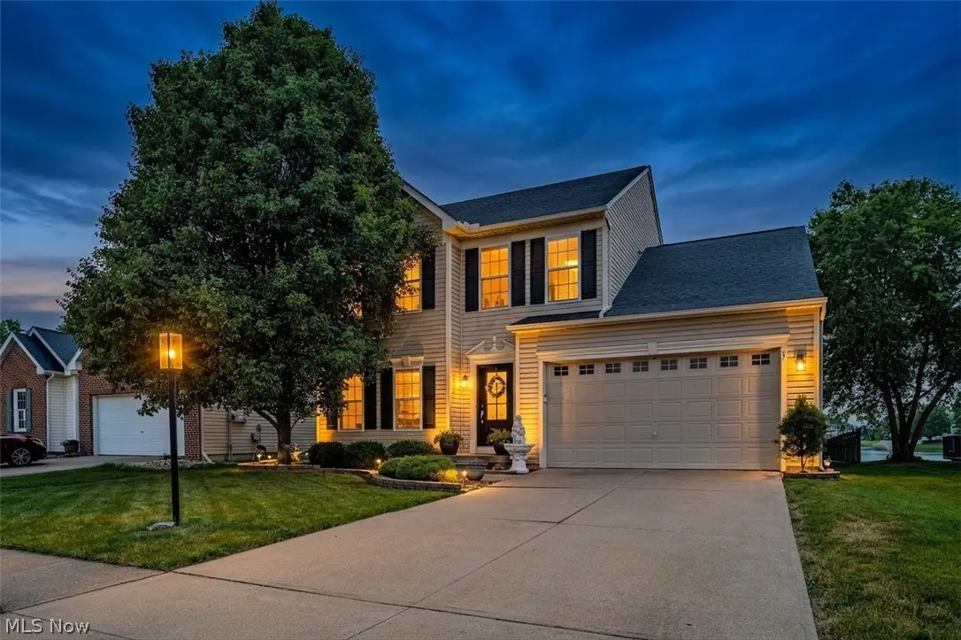 5409 Fountain Circle, North Ridgeville, OH 44039 - #1