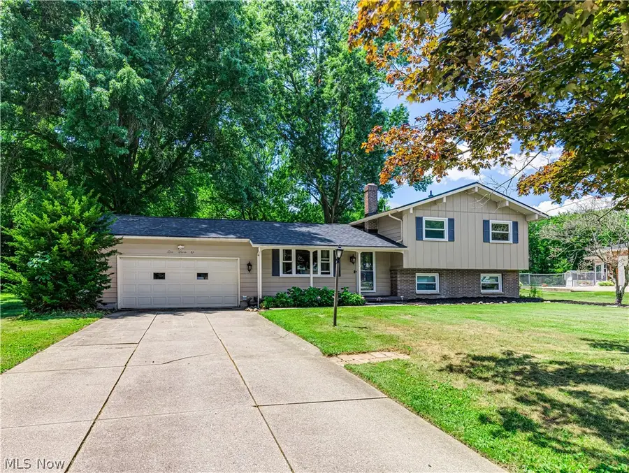 620 Franklin Drive, Doylestown, OH 44230 - #2