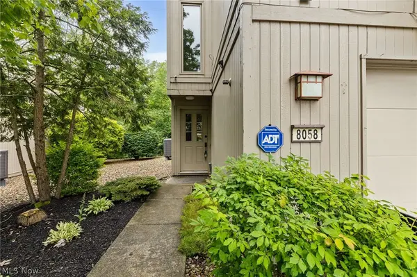 8058 Steven David Drive, Strongsville, OH 44149