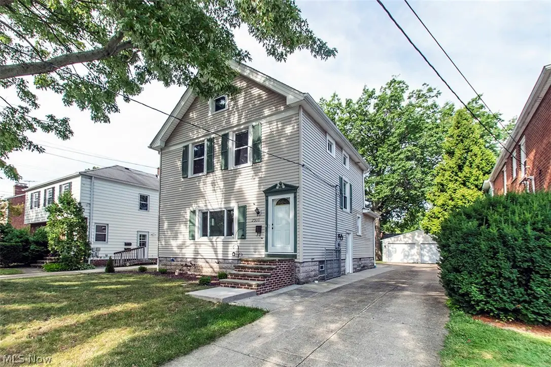 2300 Lakeview Avenue, Rocky River, OH 44116 - #1