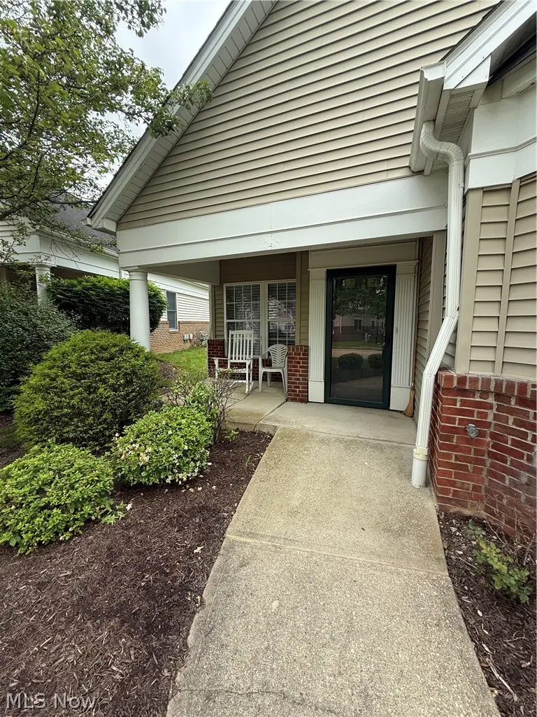 8632 Alexandra Drive #9A, North Royalton, OH 44133 - #2