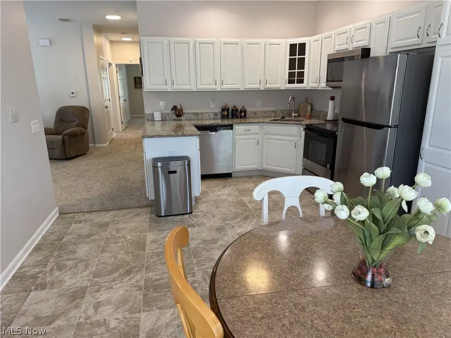 8632 Alexandra Drive #9A, North Royalton, OH 44133 - #3