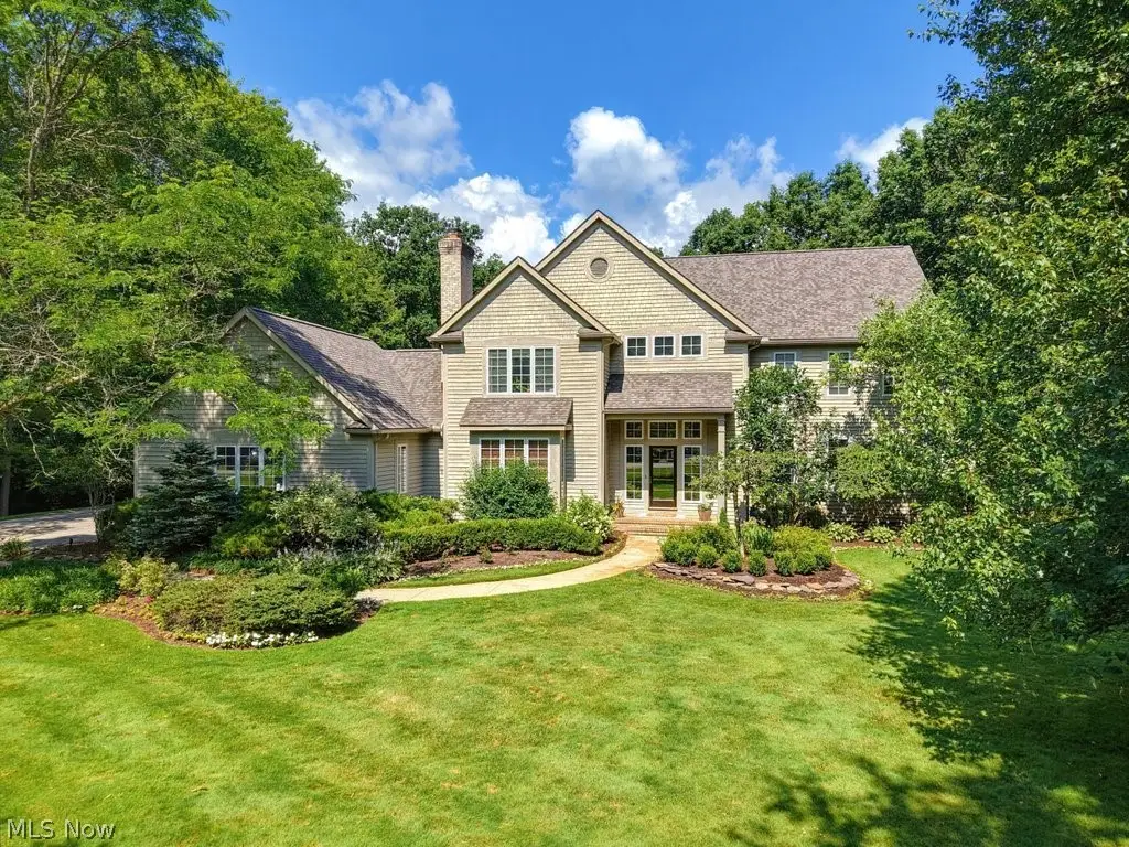 285 Grey Fox Run, Chagrin Falls, OH 44022 - #1